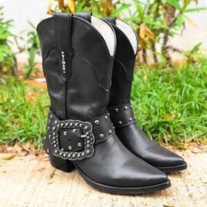 Bota Bico Fino Preto