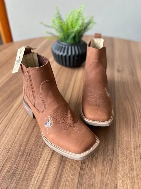 Botina Daniel - Couro Horse Nescau/ Bordado Padroeira - Imagem 2