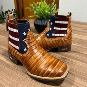 Botina Luís - Couro Pinhão Queimado Tatu/ Bordado Americana