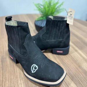 Botina Cássio - Couro Nobuck Preto/ Bordado Símbolo Time