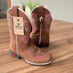 Texana Ágata Infantil - Couro Horse Nescau/Bordado Ramos Rosa